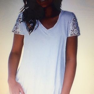 Lace Sleeve Tee